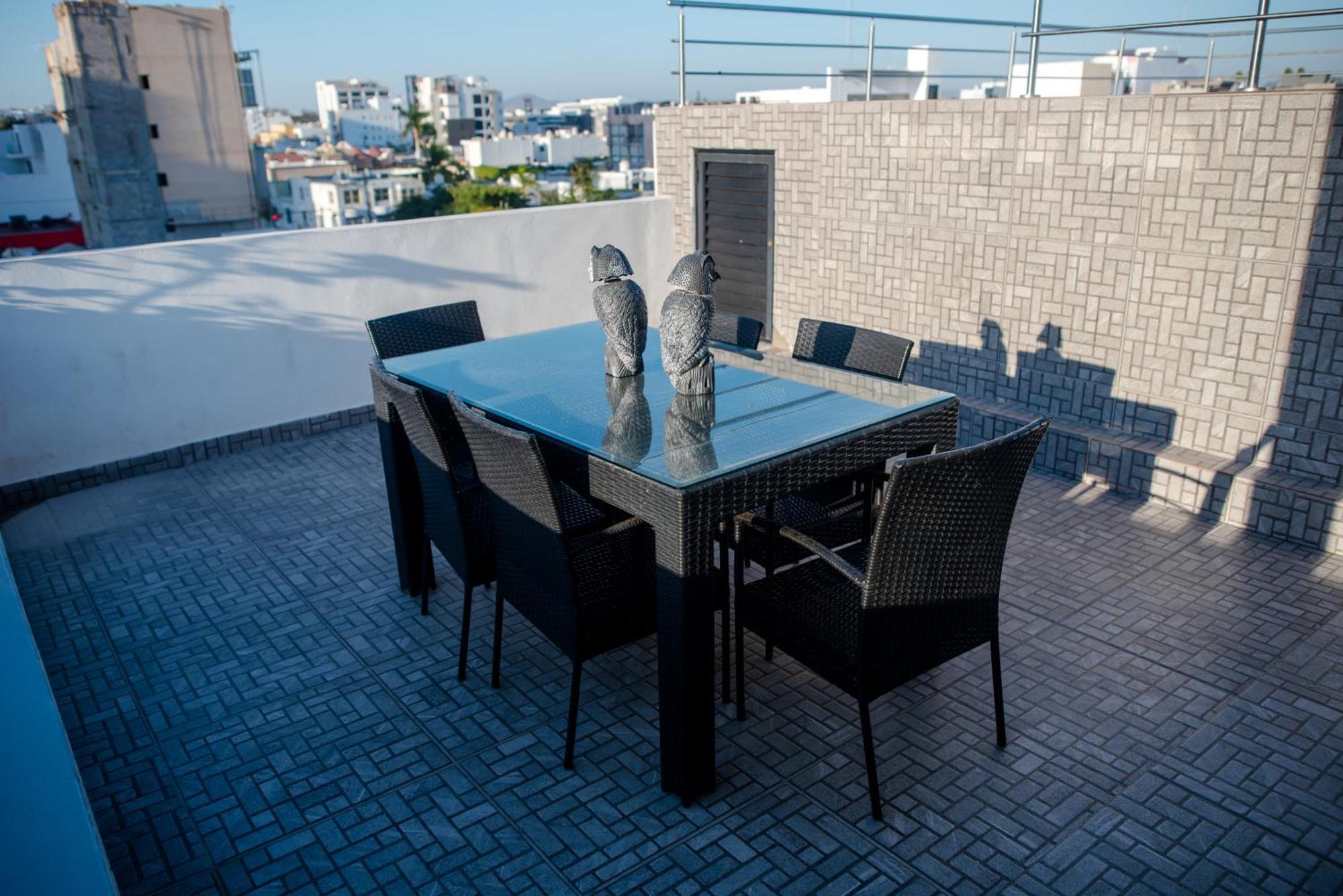 2Br/2Ba Condo 1 Block To Ocean! - Unit #5 Mazatlán Eksteriør billede