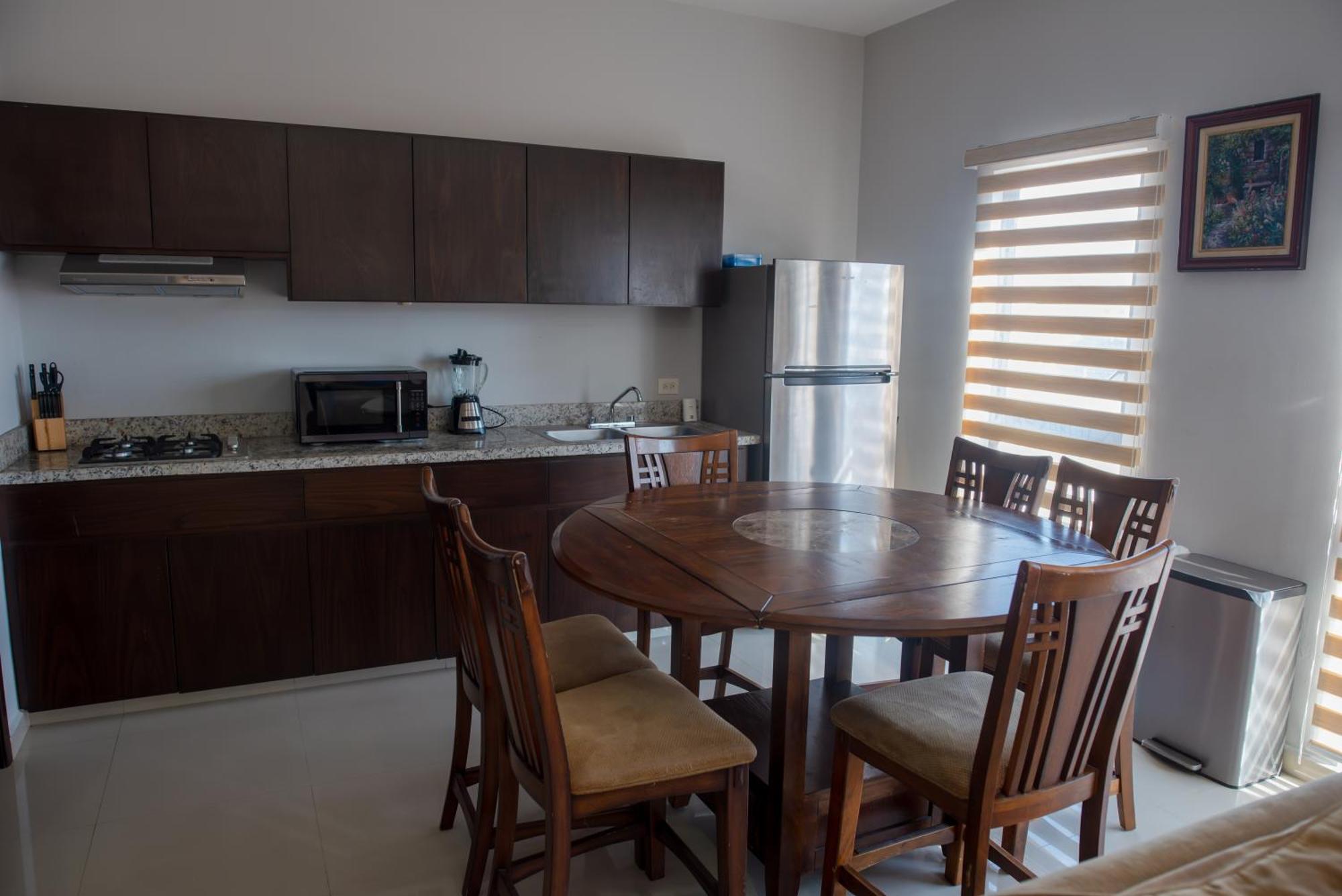 2Br/2Ba Condo 1 Block To Ocean! - Unit #5 Mazatlán Eksteriør billede